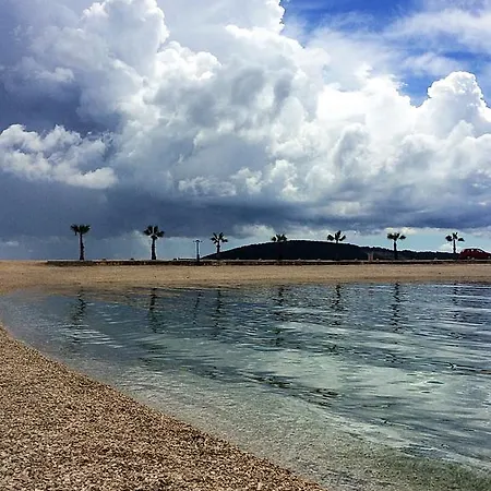 公寓 帕帕里克宫殿公寓 *